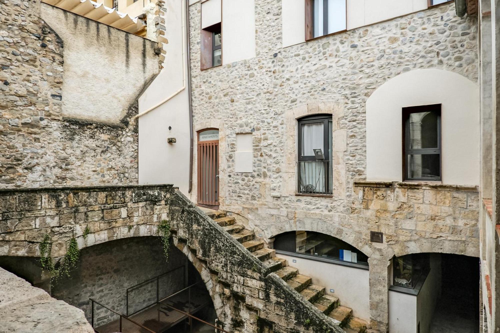 Can Cintet 21Nuevo Apartamento Moderno En Besalú Εξωτερικό φωτογραφία