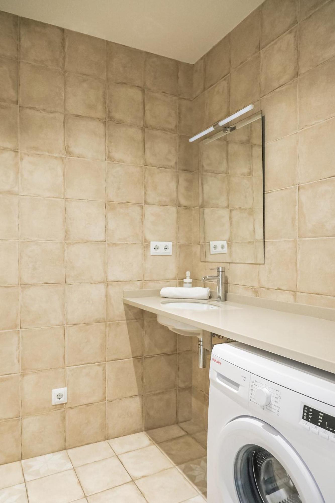 Can Cintet 21Nuevo Apartamento Moderno En Besalú Εξωτερικό φωτογραφία